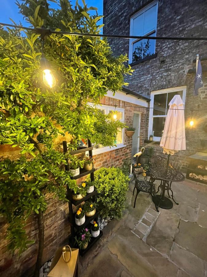 The Bishop And The Bison Bed & Breakfast York Dış mekan fotoğraf